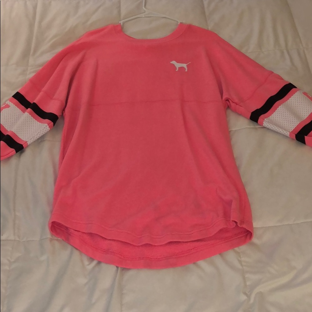 PINK/Victoria’s Secret sweatshirt